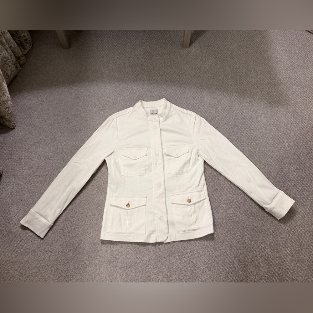 NIC+ZOE White Collar Detail